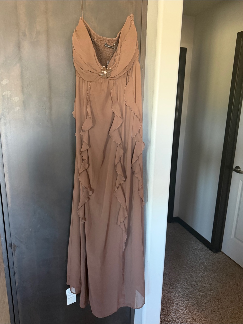 Abercrombie & Fitch Bra Free Strapless Maxi Dress